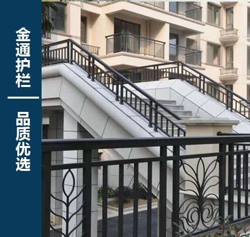 四川1.0工地人工草坪_人工草坪施工工地